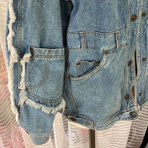 Vintage Please Thank You Distressed Jean Denim Jacket Medium - Picture 5 of 7